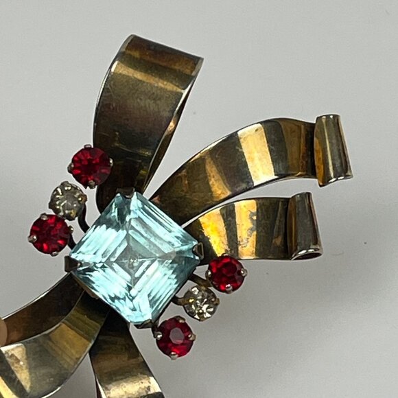 Vintage 1940s Gold Over Sterling Aqua Blue Stone Ribbon Bow Brooch - Picture 7 of 9